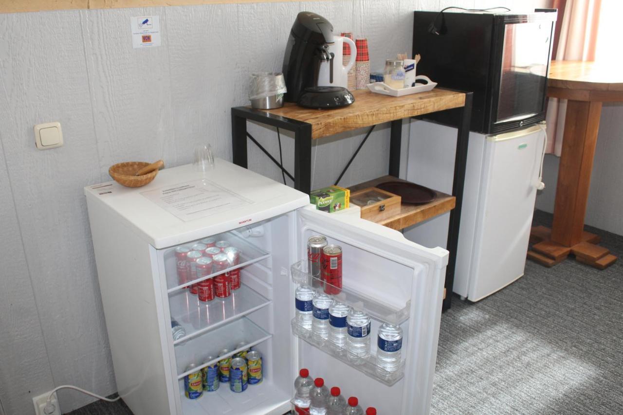 גרונלו Hotel,Cafe,Biljart Pot חדר תמונה