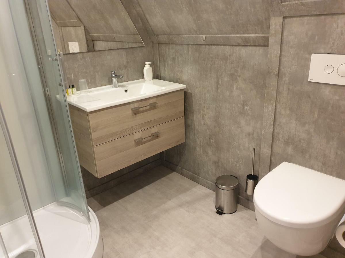 גרונלו Hotel,Cafe,Biljart Pot מראה חיצוני תמונה